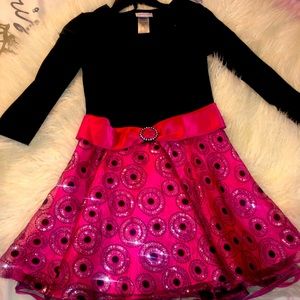 Beautiful Formal Size 10 Girls Dress!